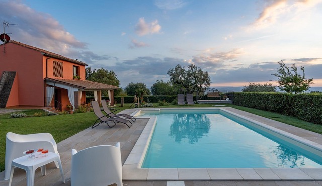 Torre Bensa 4, Emma Villas