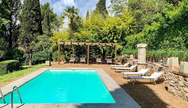Torre La Marmora - Four Bedroom Villa, Sleeps 8