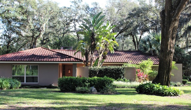 Tranquil Home with Pool and Pristine Lake Access