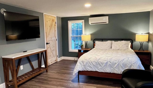Turner Park Suite, Montour Falls