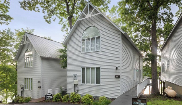 Two Bedroom Bayside Condo