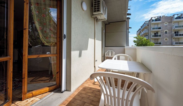 Two-room apartment 80 meters from the sea