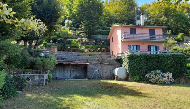 VACATION HOME LE TERRAZZE - STRUCTURE IN THE MOUNTAINS, WELCOMES PETS