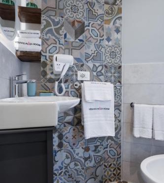 Vesuvio Plaza Room