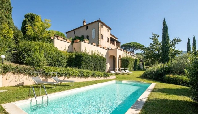 Villa Belforte in Lamporecchio , Toscana