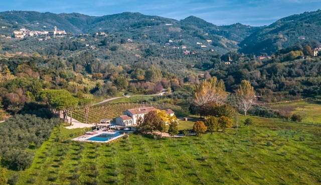 Villa Buggia - Six Bedroom Villa, Sleeps 12