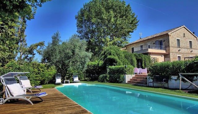 Villa "Casa della Musica" with Shared Pool, Garden & Wi-Fi