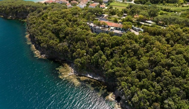 Villa Cynthia - Private Tuscan villa with beach access