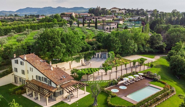 Villa Pergola 8, Emma Villas