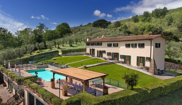 Villa Le Ferrette - Holiday villa with private swimming pool in Montecatini Terme, Tuscany