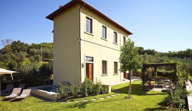 Villa Leonard by MMega