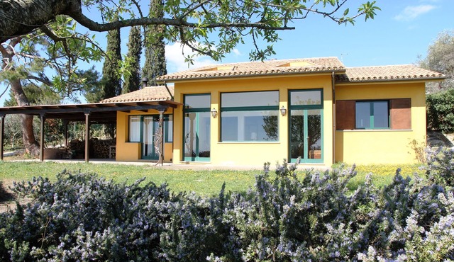 Villa Panorama, in the Conero Park rustic dwelling with stunning views