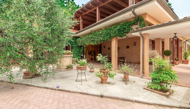 Villa Rosso Corbezzolo