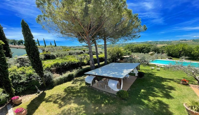 Villa Sole Vino - in centre of Italy s finest wine and truffle areas - exc pool