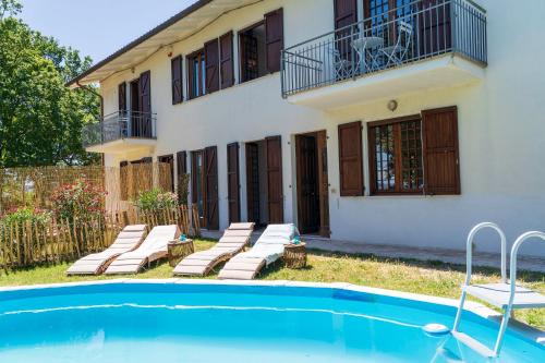 Villa Valle 16 with pool and hill views