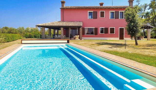Villa Villacolle by BarbarHouse