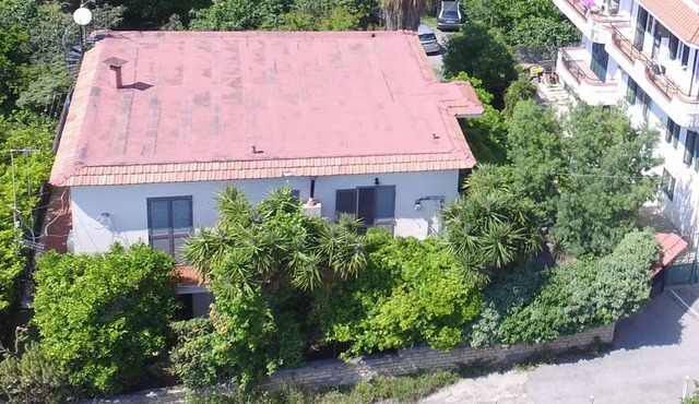 Villa with garden, park, Wi-Fi - Entire facility