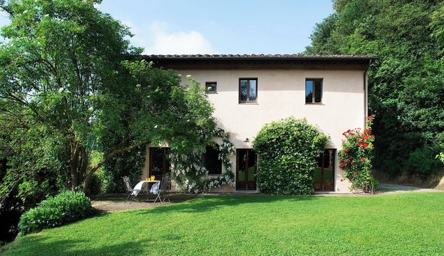 Villa with Private Pool And Garden, nestled in the Tuscan landscape