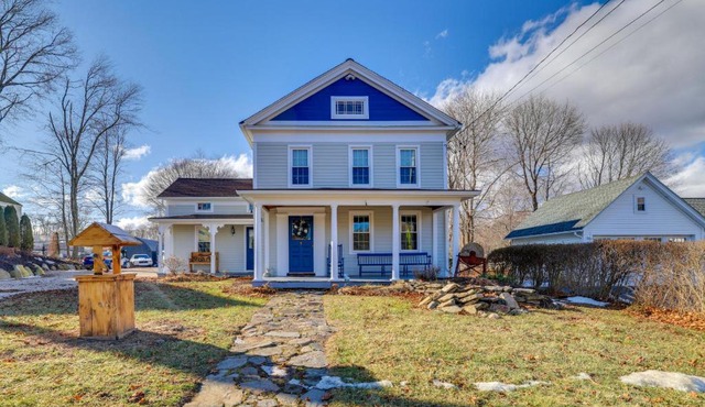 Walk to Memorial Park: Pet-Friendly Bethlehem Home