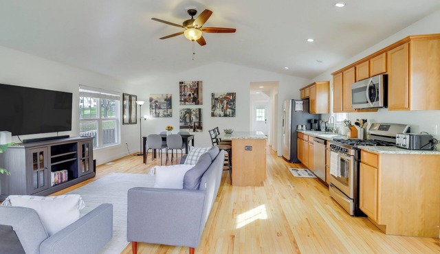 Warrenton Gem: Walk to Downtown!