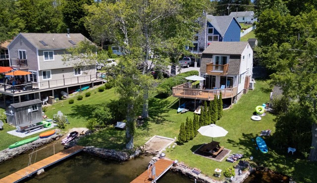 Waterfront Cottage at Highland Lake w/dock