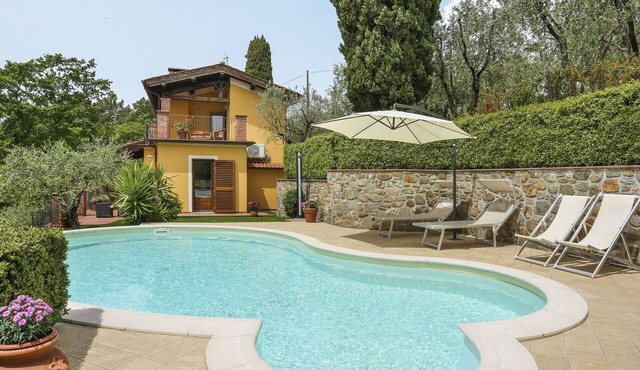 Wonderful private villa for 4 guests with private pool, WIFI, A/C, TV and terrace