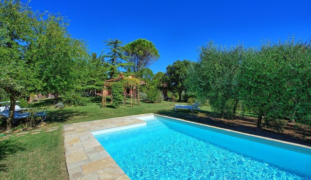 Wonderful private villa with private pool, WIFI, TV, patio, panoramic view, close to San Gimignano