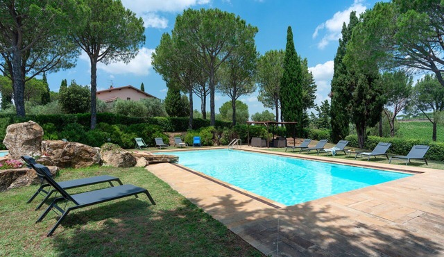 Wonderful villa with sauna, WIFI, private pool, A/C, hot tub, terrace and panoramic view