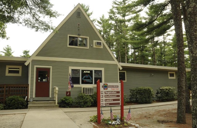 Gateway to Cape Cod Vacation Cottage 10