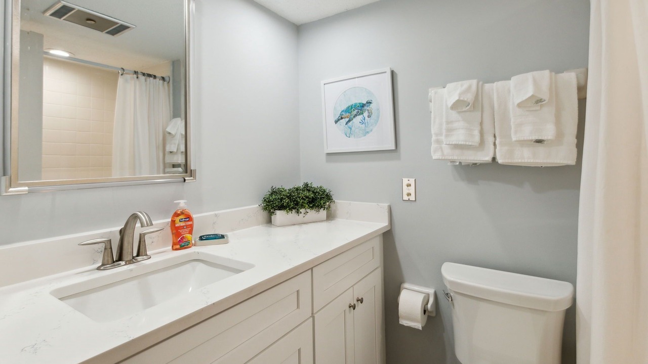 Photo of Bathroom in Fernandina Beach